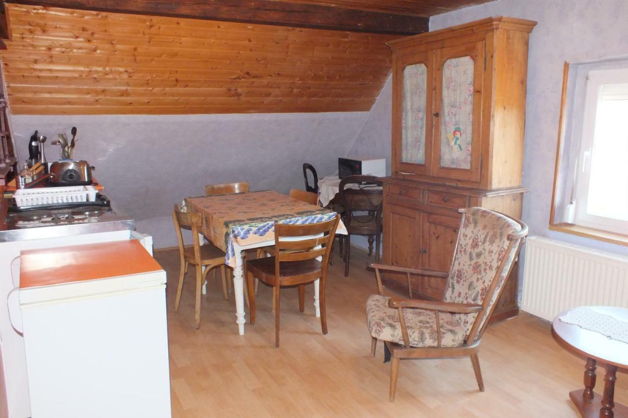 Gite Rustique Sous Combles Merxheim Exterior photo