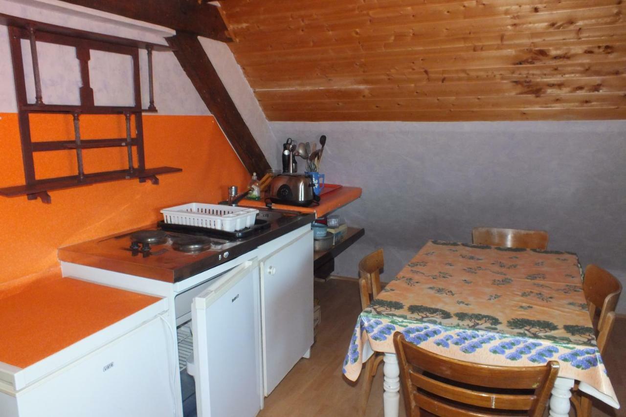 Gite Rustique Sous Combles Merxheim Exterior photo